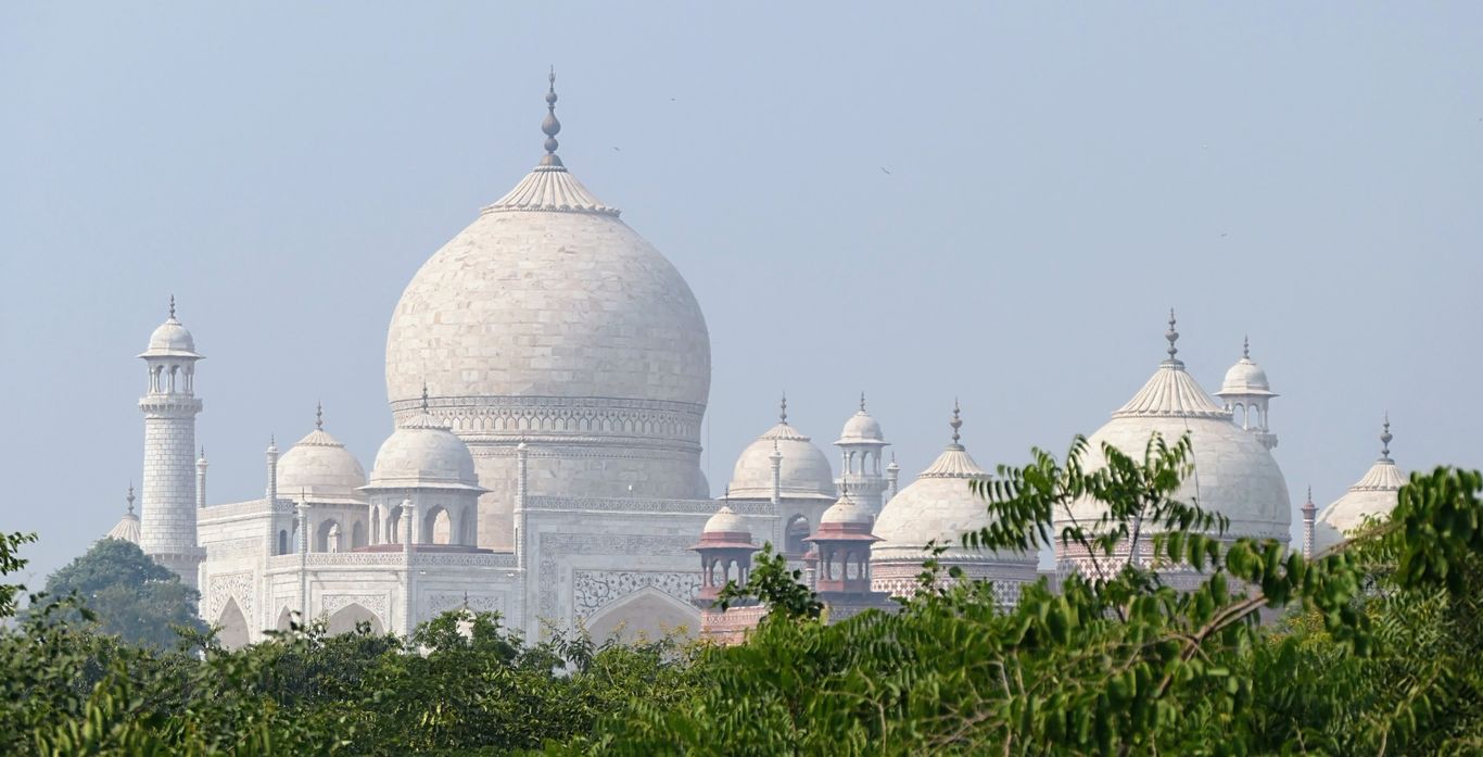 Blick auf das Taj Mahal vom Taj Nature Walk