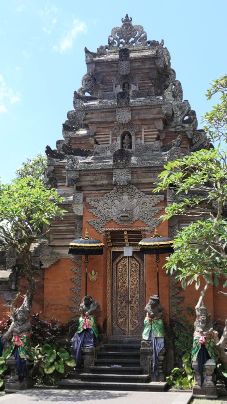 ubud palace